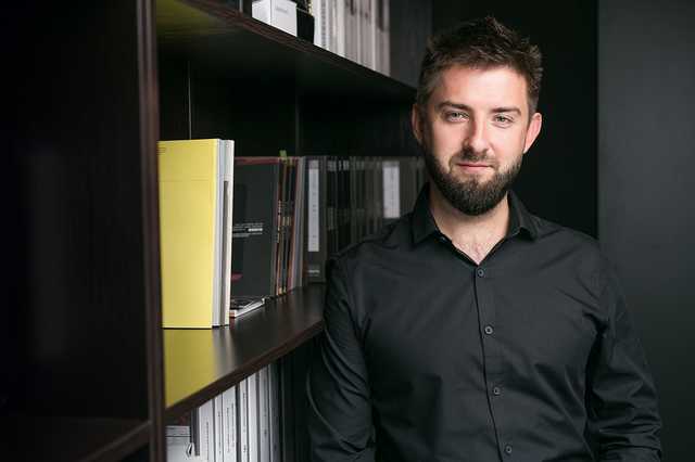 “Слуга народу” Юнаков поповнив свої багатомільйонні статки