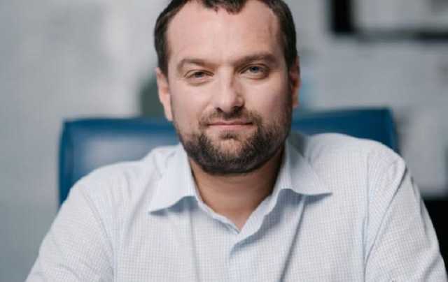 Смотрящий Андрей Ваврыш вместе с Медведчуком отжимает бизнес идущего на дно Микитася