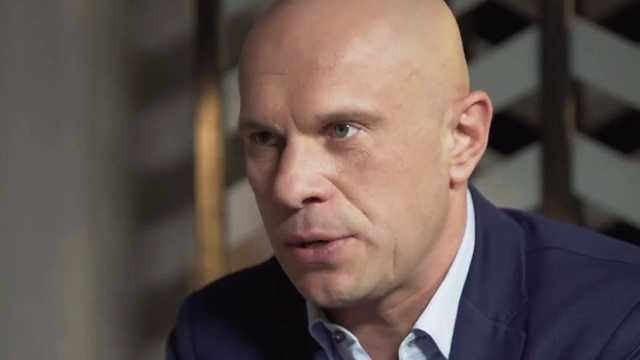 "Ты часто думаешь о моем х*е?" Кива ошарашил девушку