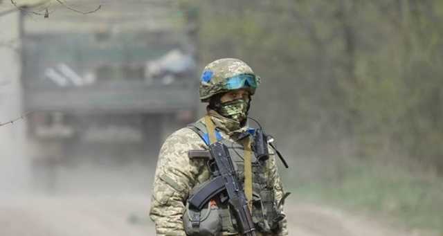 В Золотое-4, где отводят войска, не пускают журналистов