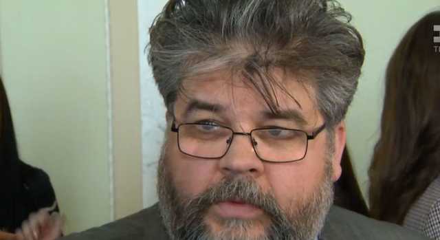 Яременко пообещал посадить журналистов, "укравших" его переписку с проституткой