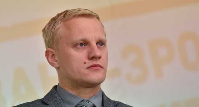 «Депутаты только подправили Конституцию»: Шабунин напомнил, что депутатская неприкосновенность по факту не отменена