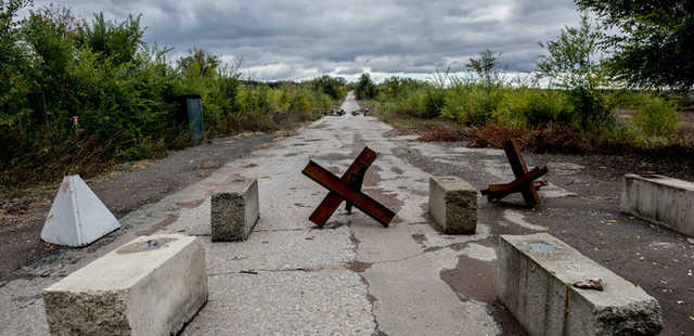 Войска практически отвели, «Нацкорпус» почти вышел: что творится в Золотом