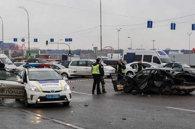 Человеку разорвало голову: в Киеве произошло кровавое ДТП