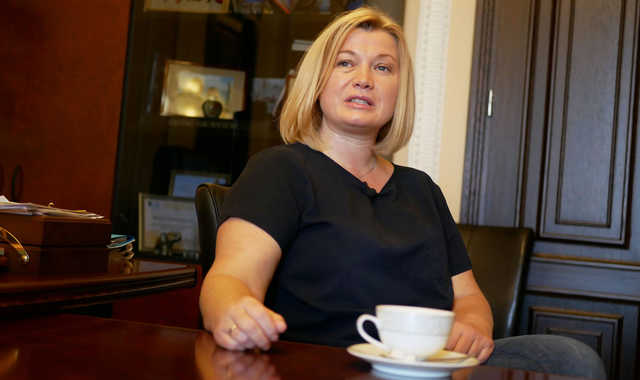 Геращенко готує запит до СБУ через візит депутата РФ у Золоте