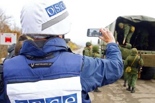 "Нужно строить новые позиции!" На Донбассе заметили тревожный знак разведения сил
