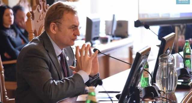 Атошникам земли во Львове нет, а вот брату Медведчука земелька нашлась, – блогер