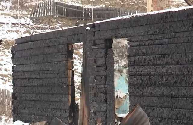 В России начальник пожарной части поджигал дома, чтобы проверить подчиненных