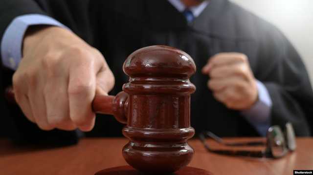 В Чернигове будут судить мужчину за убийство 11-месячного ребенка