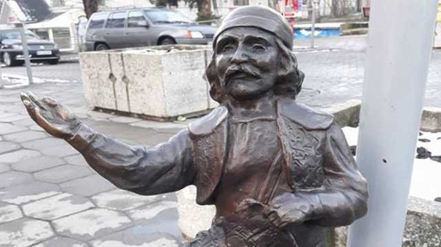 В центре Луцка похитили главный символ города