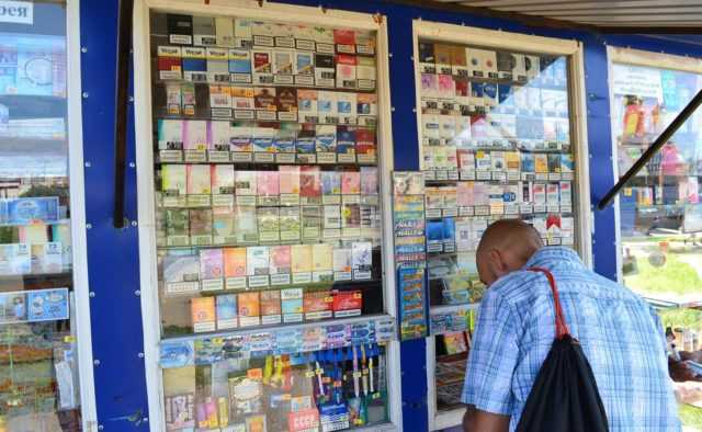 Табачники против закона «Слуги народа»: как изменятся цены на сигареты