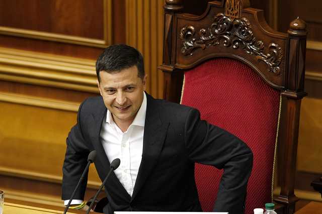 ’’Сюрприз, рассказывать нельзя’’: окружение Зеленского тайно встречается с олигархами и бизнесменами