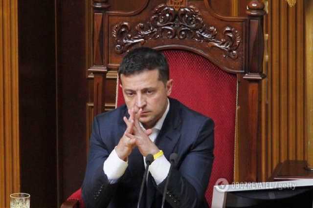 "Начало диктатуры!" Журналистов насторожил срочный указ Зеленского