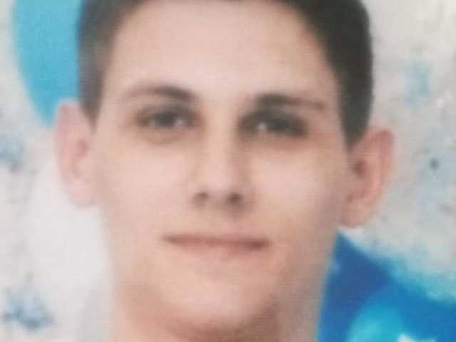 Ушел на учебу и не вернулся: в Одесской области ищут 19-летнего парня