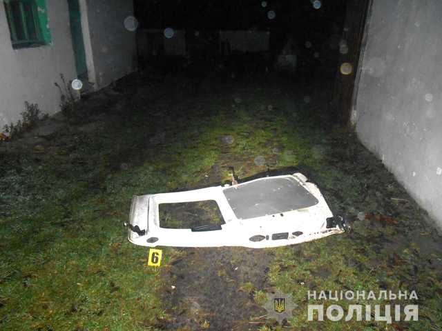 Пассажир выпал из авто и умер: под Ровно пьяный водитель устроил жуткое ДТП