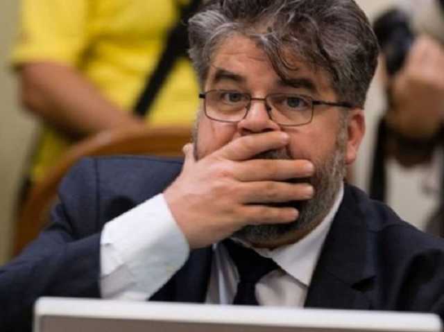 Стало известно, когда рассмотрят отставку попавшего в секс-скандал Яременко