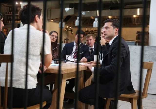 И этой власти СМИ мешают