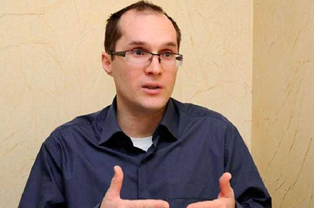 Нынешний бардак на высшем уровне трудно объяснить цензурными словами — Бутусов