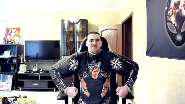 Россиянину Кириллу Терешину удалили «руки-базуки»