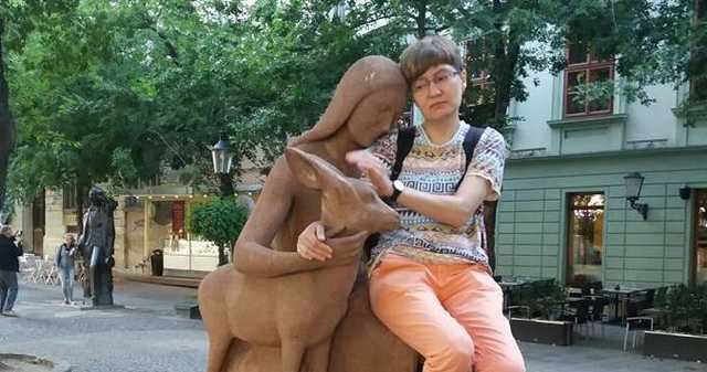 Я – лесбиянка с алкоголизмом: сестра Сенцова сделала откровенное признание