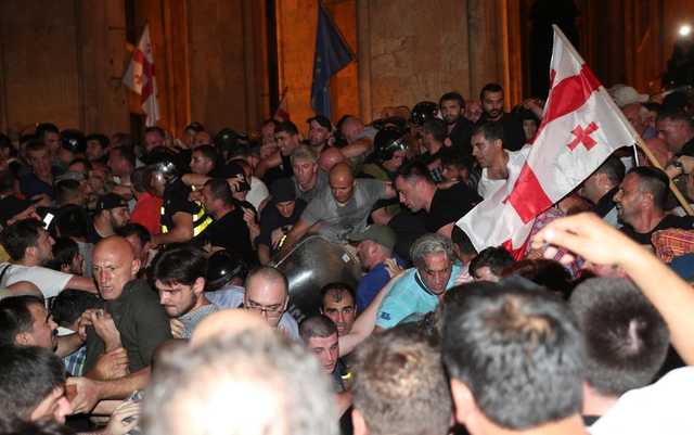 В Грузии опять маячит тень "Грузинского Майдана"