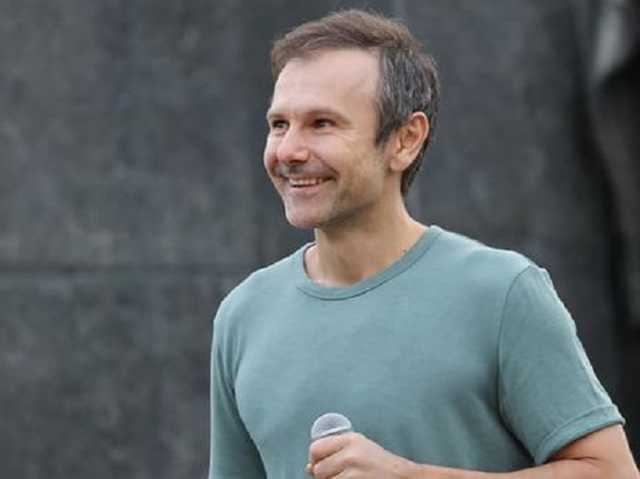 "Микрофон не для сольного выступления": Мосейчук резко поставила на место Вакарчука