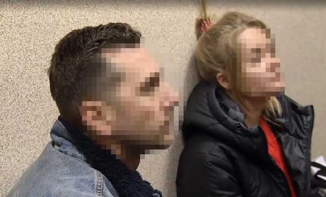 В Киеве мошенники продавали «акции» Tesla