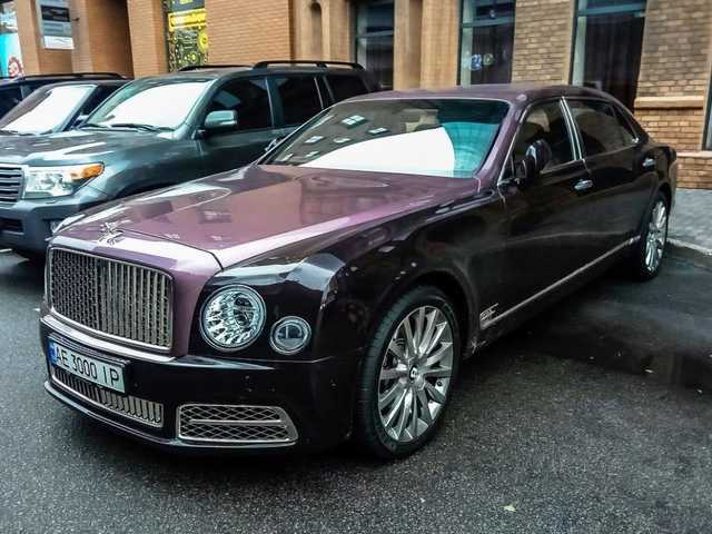 На Львовщине иностранец на «Bentley» сбил пешехода