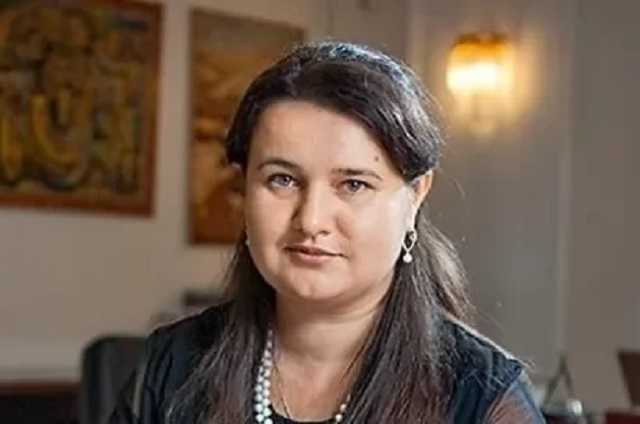 Маркарова получила надбавок и премий в 5 раз больше оклада