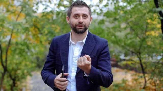 Налоги платил? Арахамию разоблачили в наглой схеме кидалова