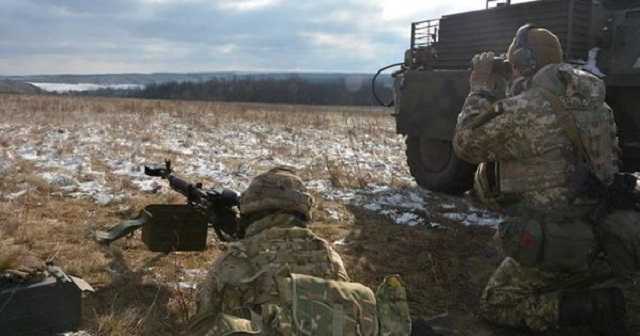 Женщине пробило грудь: "ДНР" устроили кровавую расправу на Донбассе