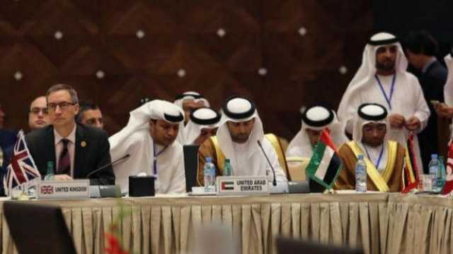 Цены на нефть обвалились после заявления Саудовской Аравии