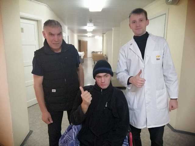 "Пуля залетела под глаз и пробила мозг": врач рассказал о "воскресении" героя ООС