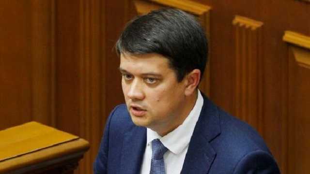 "Единый народ": Разумков поставил на место политика Путина, угрожавшего Украине