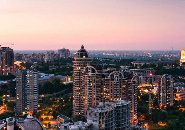 Микитась с Кучером и Черновецким-младшим подписали неофициальный меморандум о застройке Печерска. Документ