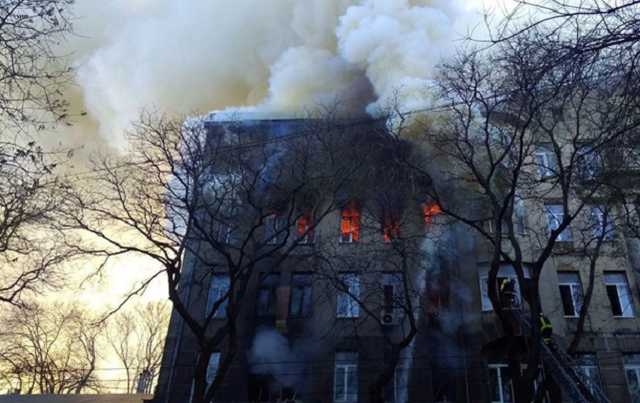 После пожара в Одессе нашли тело третьей погибшей