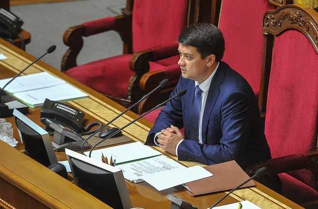 Разумков усомнился в необходимости досрочно распускать парламент