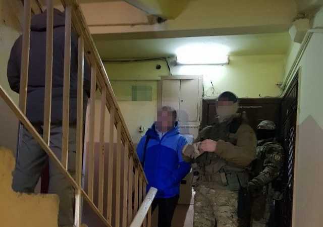 СБУ в Одессе задержала банду, которая вымогала деньги за "помощь" в судах