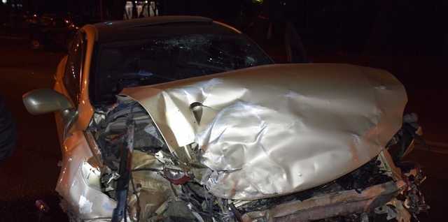 В Николаеве таксисты перекрыли дорогу после кровавого ДТП: опубликованы фото