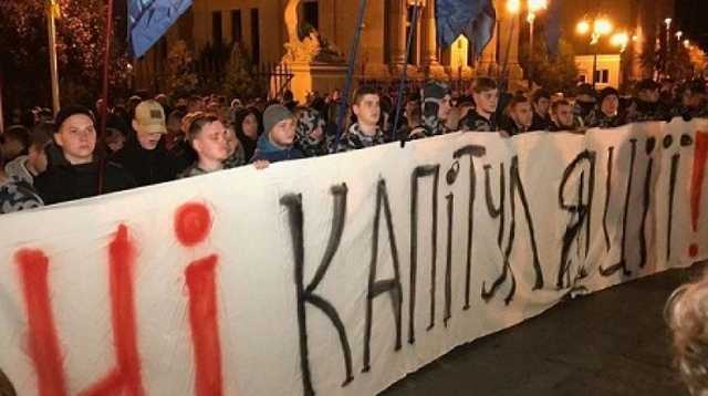 Надо ли выходить против предстоящих вероятных договорняков в Париже? — Касьянов