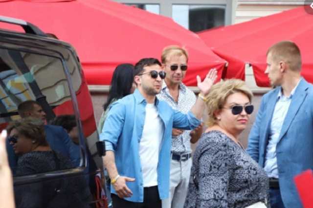 Отдыхают за счет украинцев? Вскрылась правда о международных визитах Зеленского