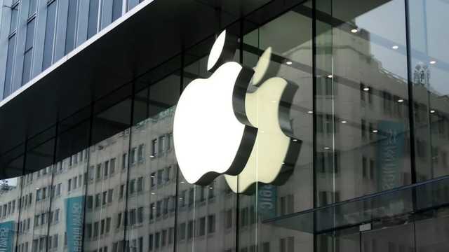 «Военная агрессия? Нам пох*й»: В сети появилась антиреклама Apple, признавшей оккупацию Крыма