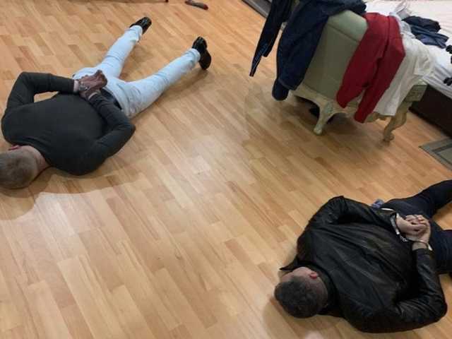 В Киеве владелец кальянной продавал в заведении кокаин