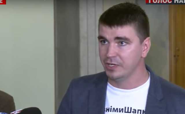 Поляков рассказал, что стоит за отменой депутатской неприкосновенности