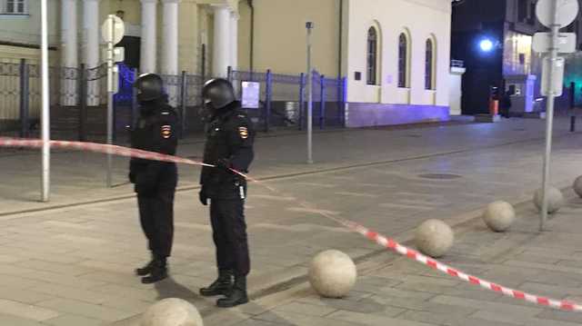 В Москве со стрельбой штурмовали здание ФСБ на Лубянке: есть погибшие