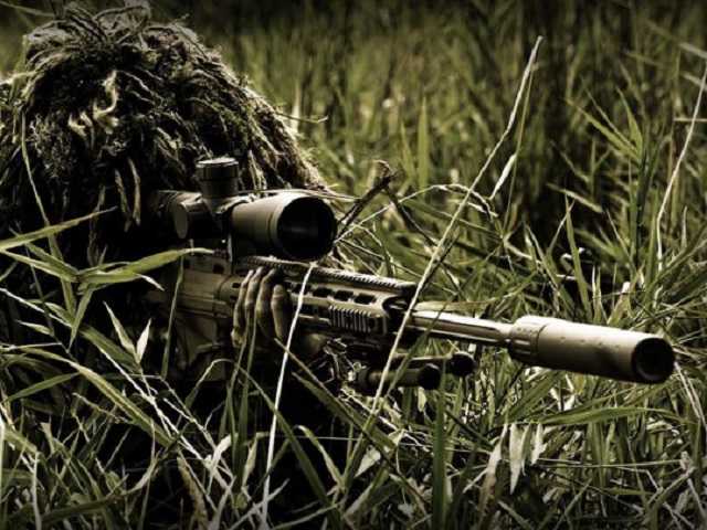 На Донбассе активизировались российские снайперы: военные раскрыли детали
