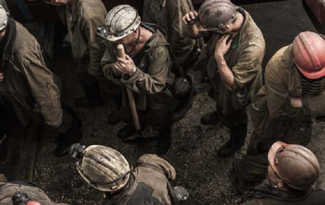 В "ДНР" повысили зарплаты. Только выплачивать их забыли