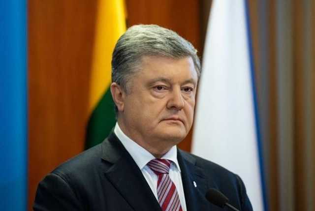 Порошенко розкритикував рішення влади відмовитися від подальших позовів проти «Газпрому»