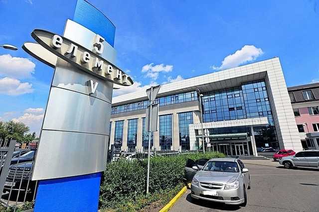 В спортклубе «5 элемент» назвали провокацией обнаружение скрытых камер в раздевалках