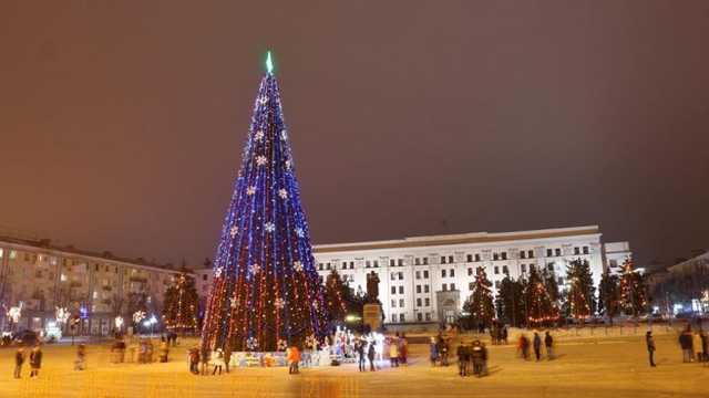 Главарь боевиков Пасечник отменил комендантский час на время новогодних праздников